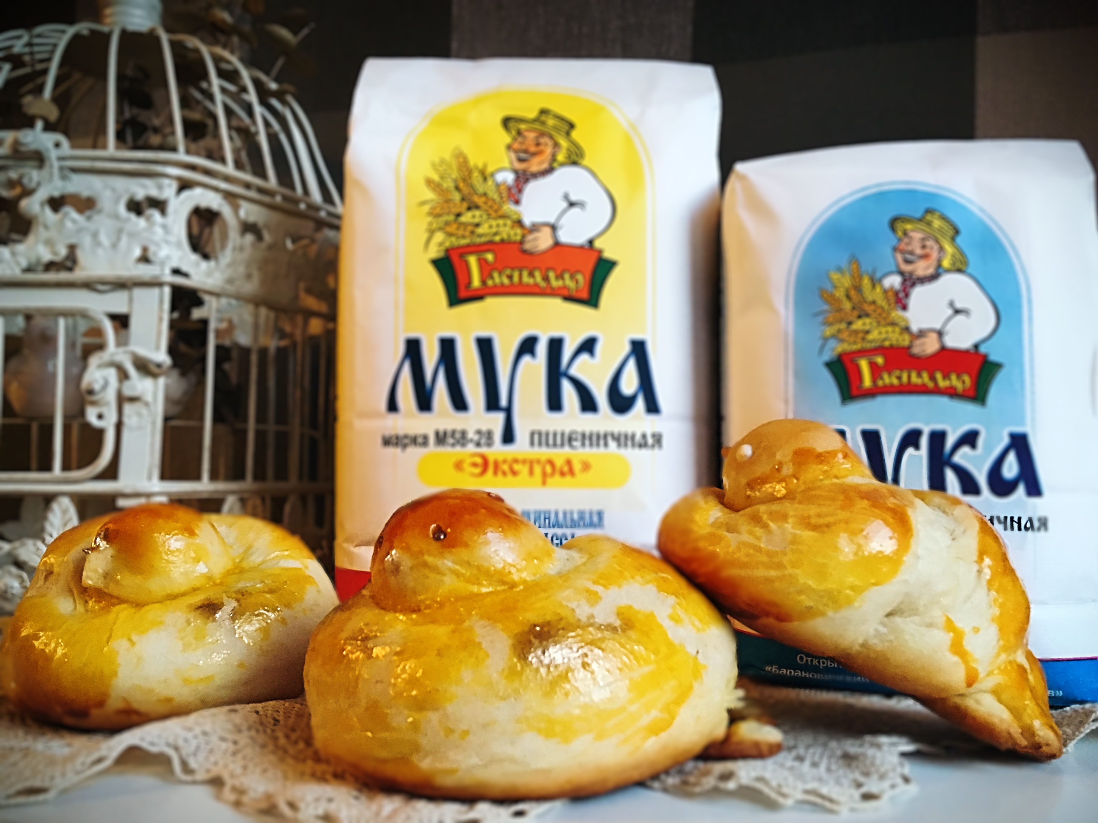 Печем булочки-жаворонки и встречаем весну!