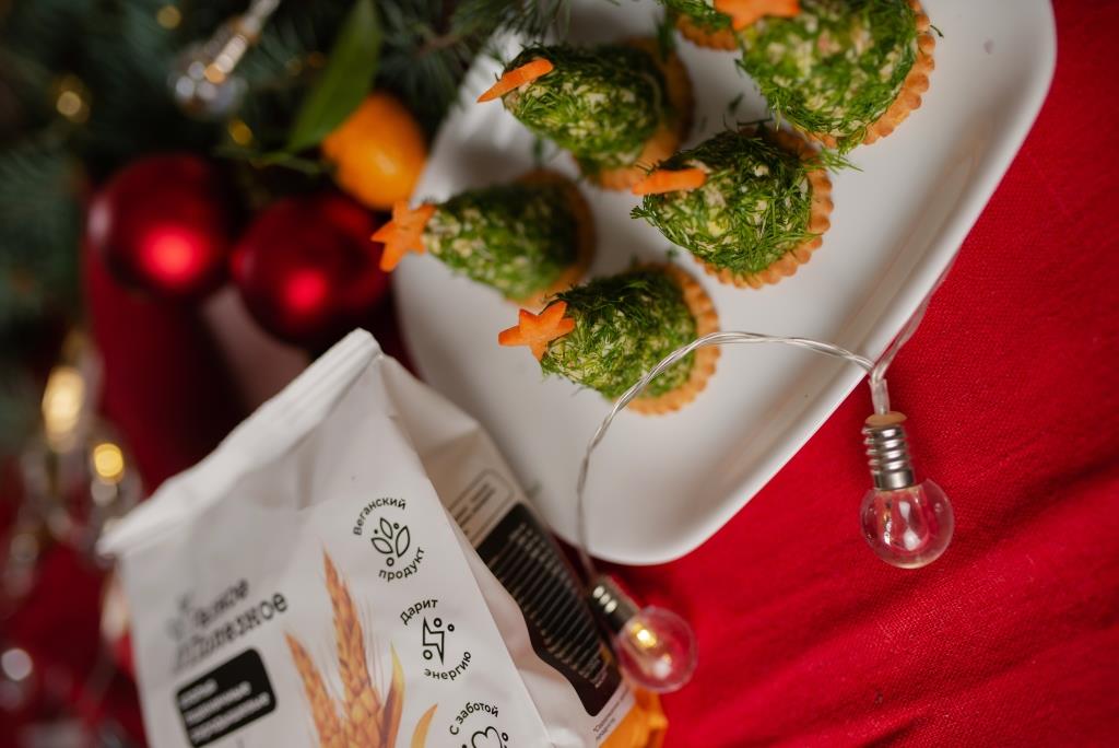 Новогодняя закуска "Ёлочки" Новогодняя закуска "Ёлочки"